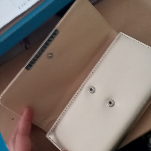 Gold wallet new - Picture 3 of 5